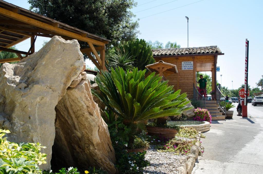 Kamemi Village & Camping Ribera Dış mekan fotoğraf